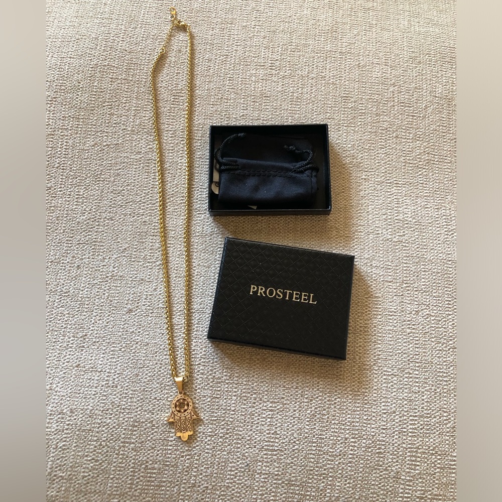 Hamsa Hand Necklace (New in Box)